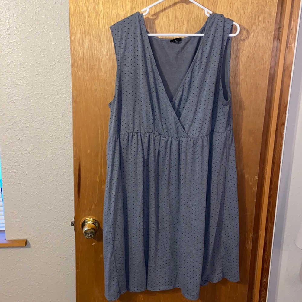 Torrid 3x grey dress with black polka dots